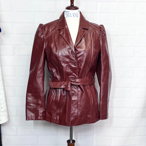 |•BERMAN'S•| Gorgeous Vintage Burgundy Zip Out Lining 1970s Leather Coat - Picture 1 of 16